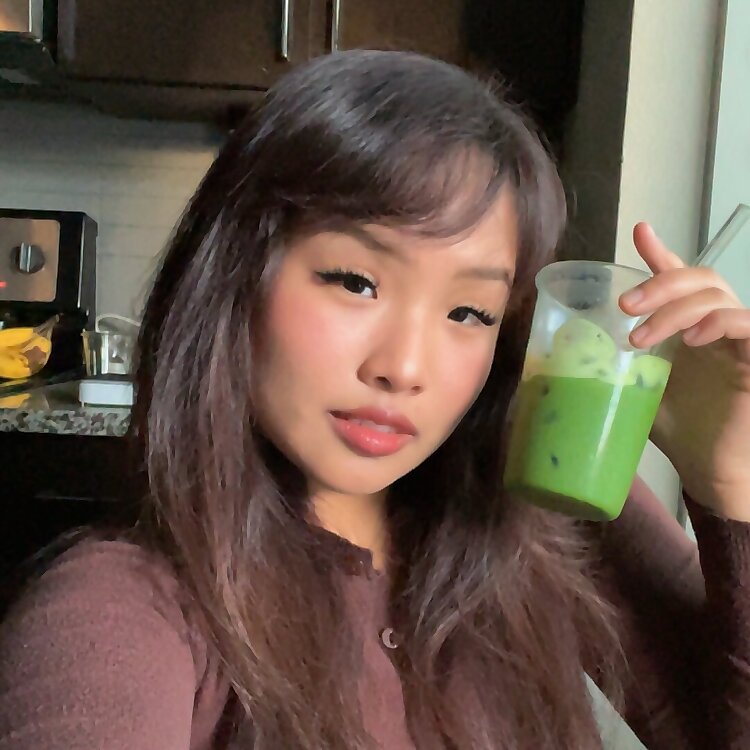  Nichole