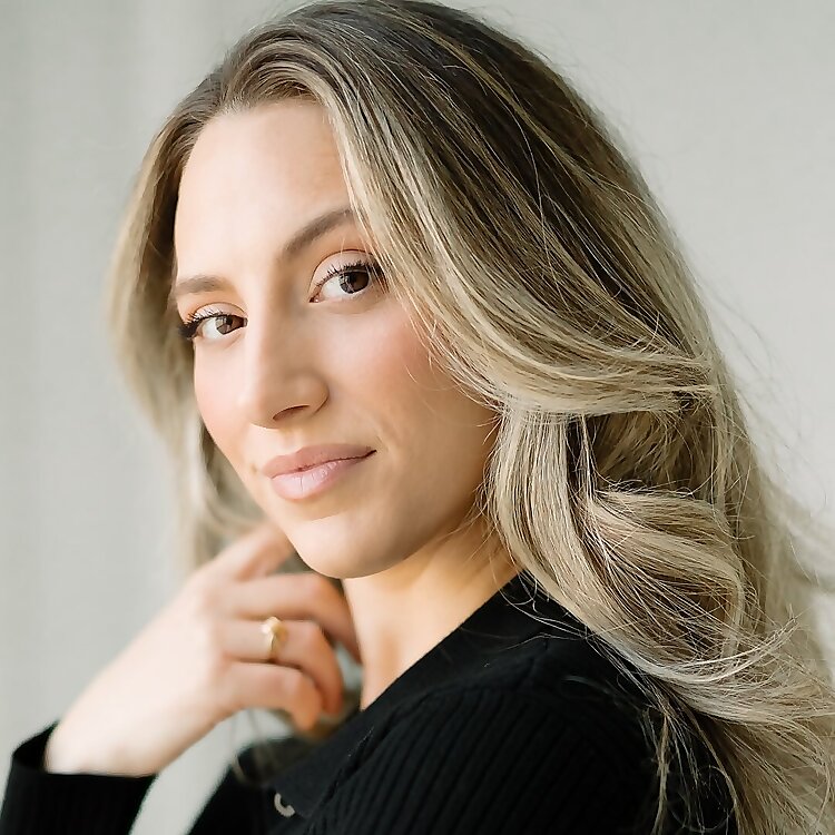 Kate Holovatyi