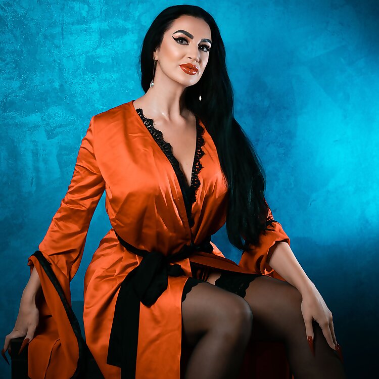 Kinky Domina