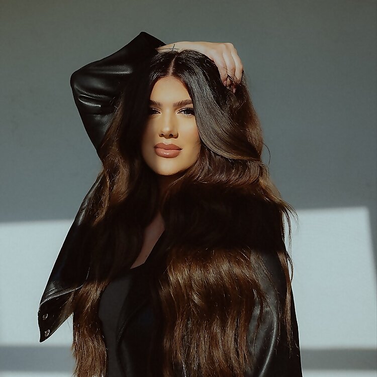 Mollee Ross