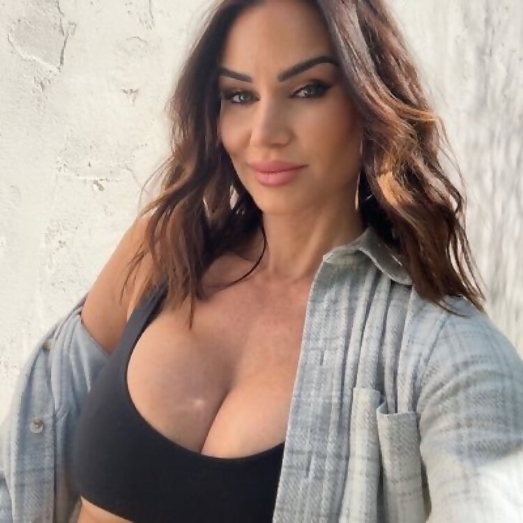 Catalina White