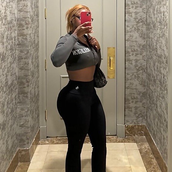 Asia D'Guess.