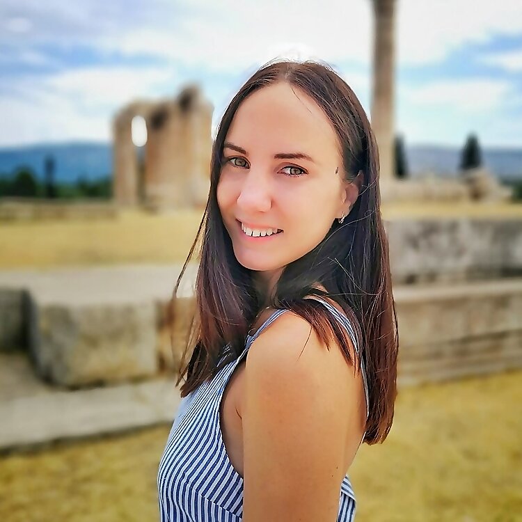 Alena Ovchinnikova