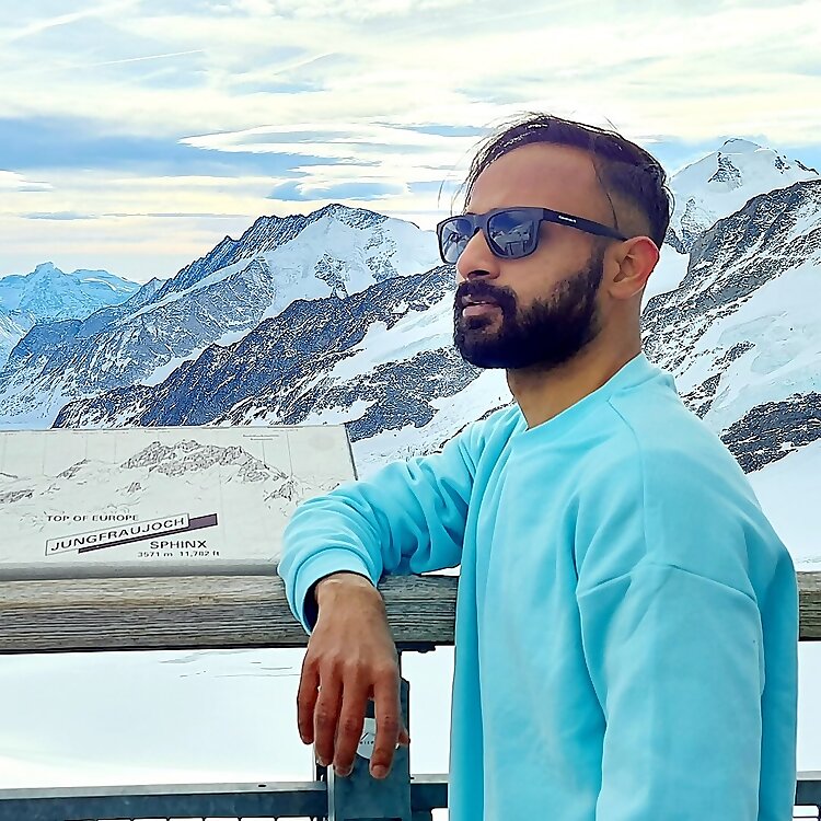 Rameez Iqbal
