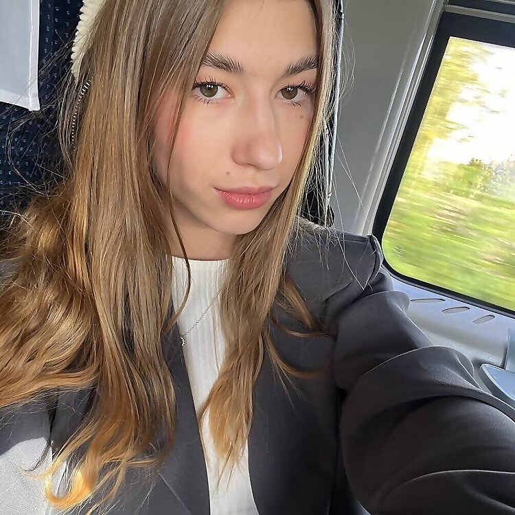 Alina OnlyFans