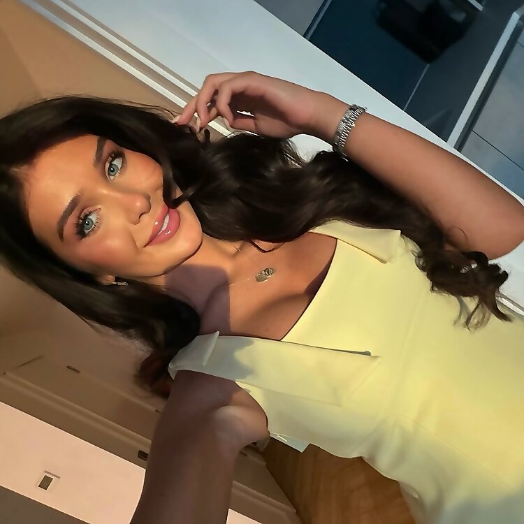 Stella Brooks