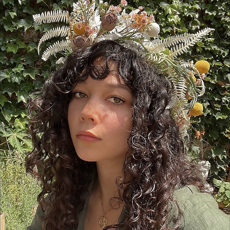 Nicole Phillips