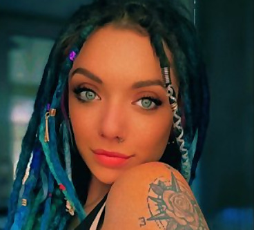 Queen Blue