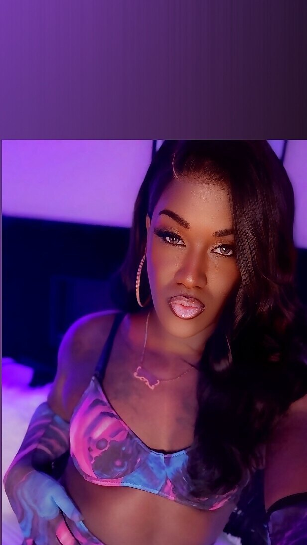 Shemale Chocolate