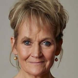 Lorraine Ashbourne
