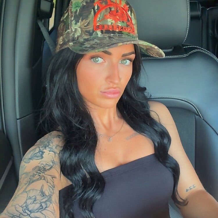 Ronika Eskins