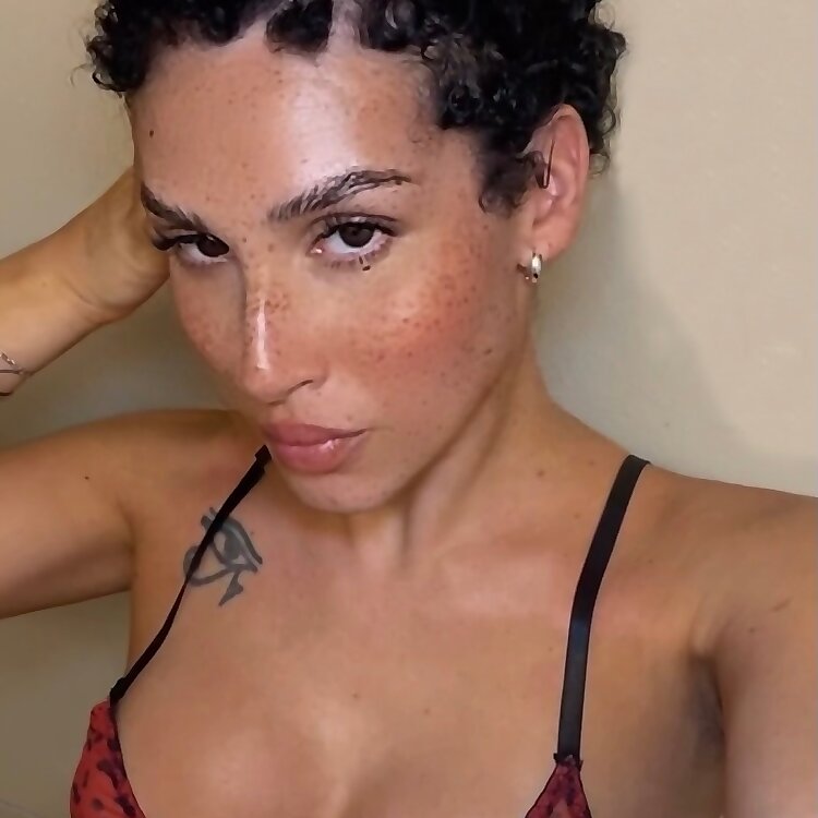 Ivona Marie