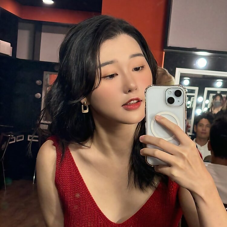 Wei Joanna Tang