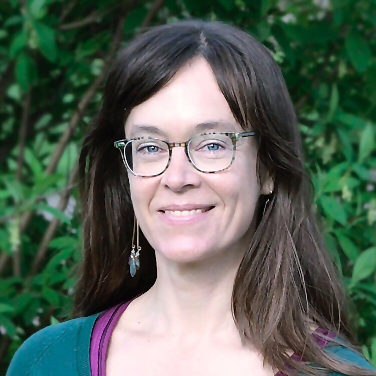 Leslie Davis