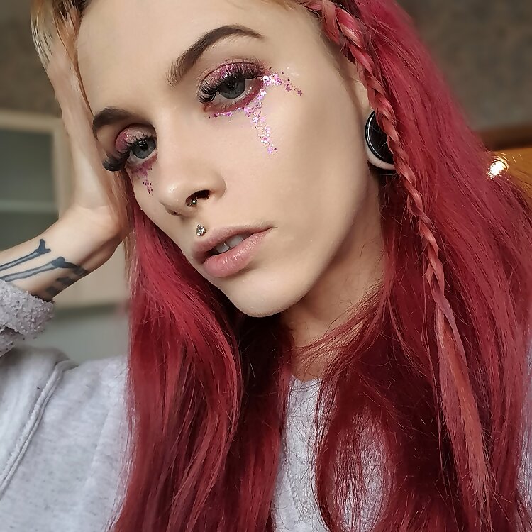 Satana Krestami