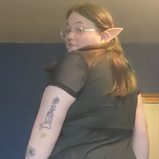 Yallternative Gal