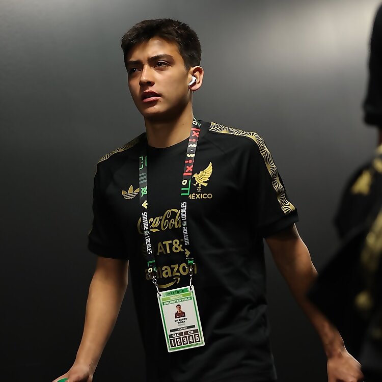 Gilberto Mora