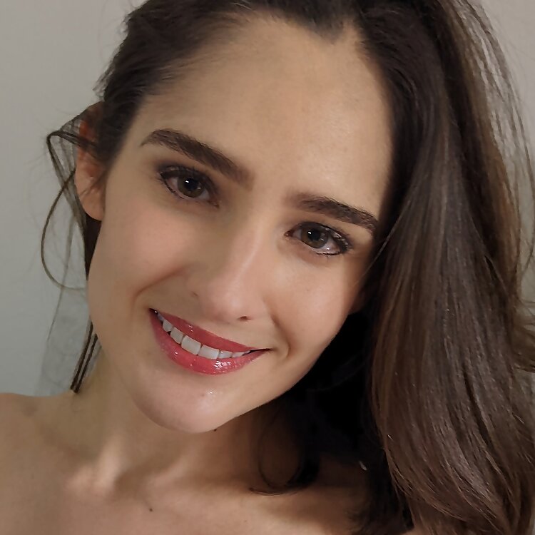 Ava Alex