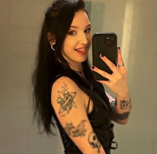 Samantha 