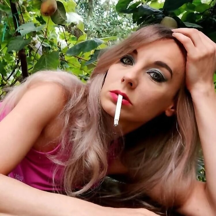 Adeline Smokes