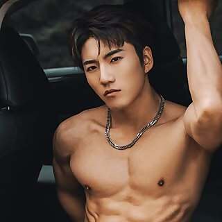 Ezra Lucian