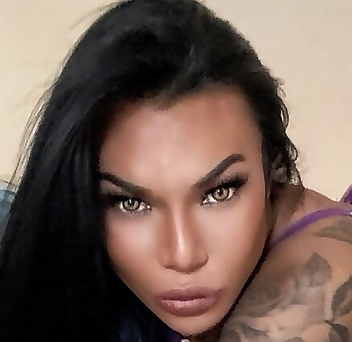 Ladyboy Mandy