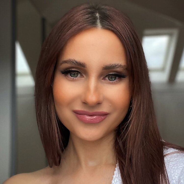  Adriana Krzesniak