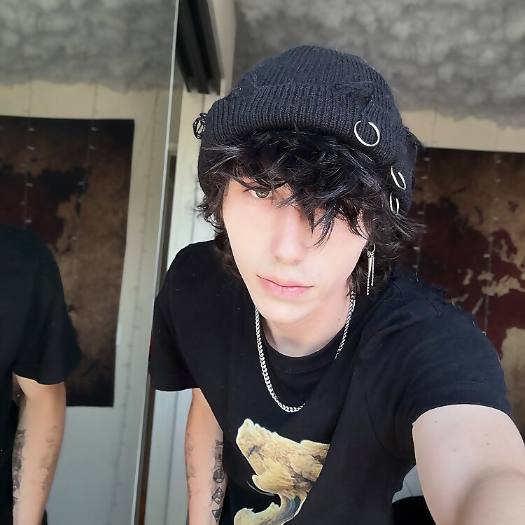Chris 