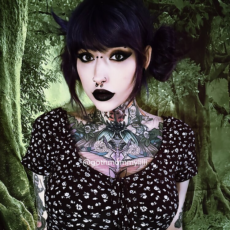  Lilli