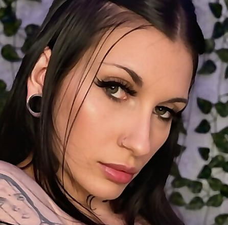 Abbey Elise 
