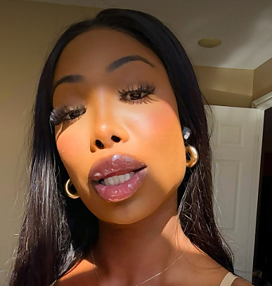 Tiffany The Vixen Ebony Bombshell