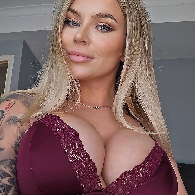 Big Booty British