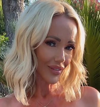 Lucy Zara