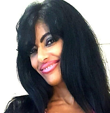  Claudia Smith