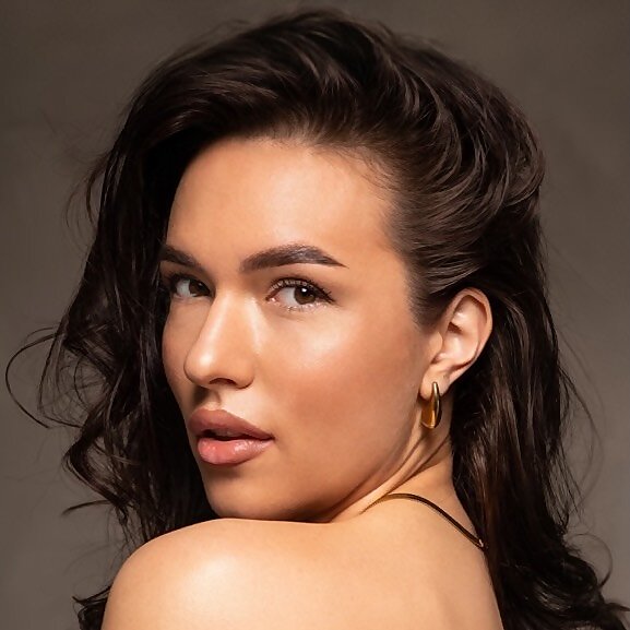 Yulia Zahurska