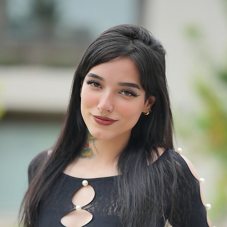 Emma Black