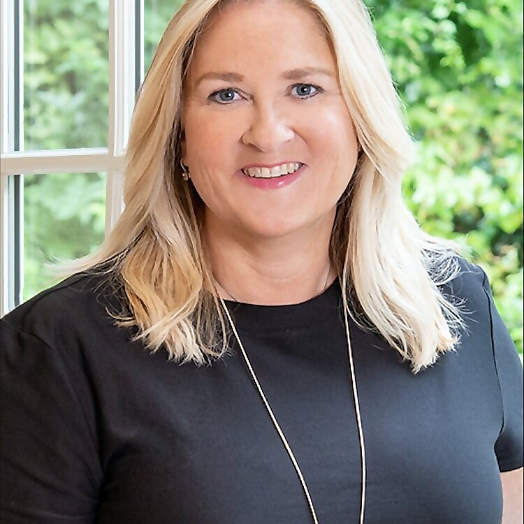 Annie Holdreith