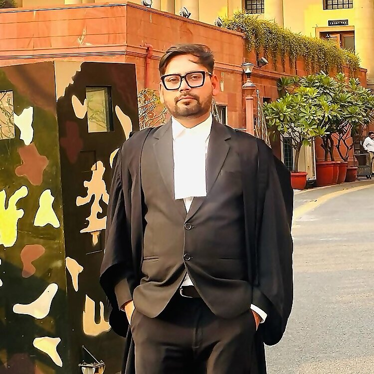 Adv. Syed Saqlain Shamim