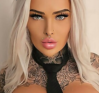 Mila Elaine