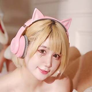 April Tong