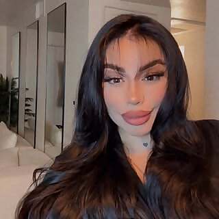 Veronica Y. Hernandez