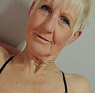 Cougar Mama
