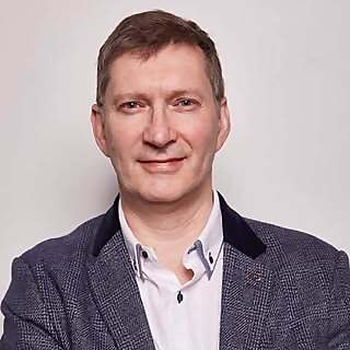 Dr Simon Poole