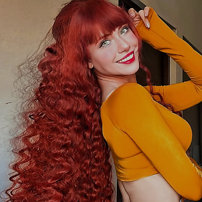 Bella Dueñas