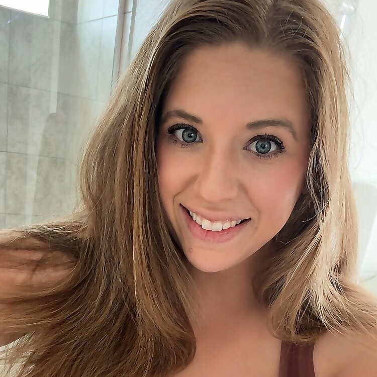 Jenna Leigh