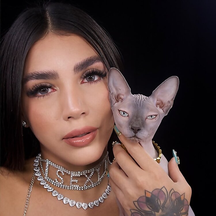 Paola Zambrano 