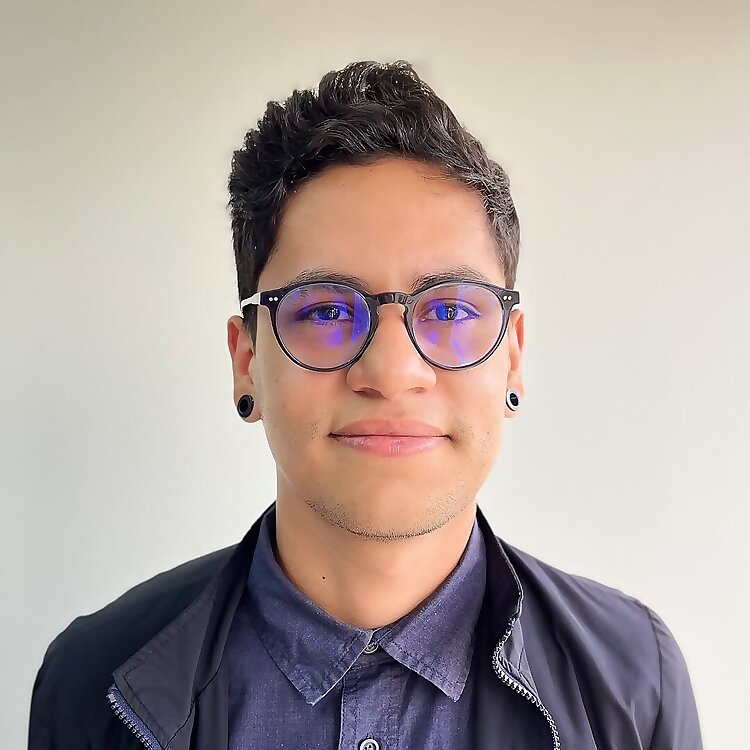 Rayner Peña R
