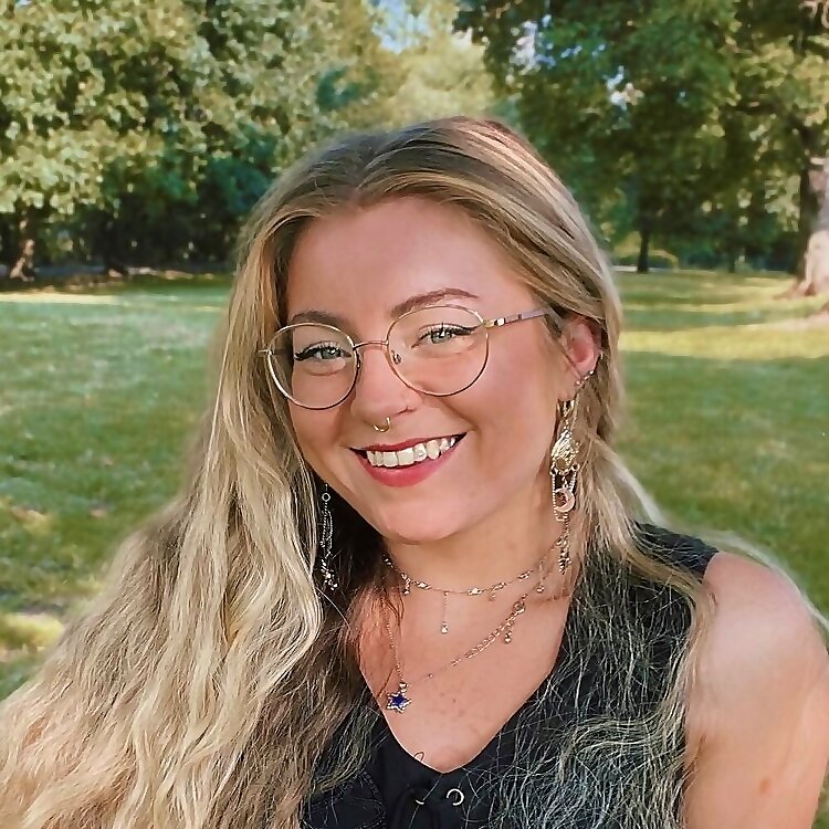 Emillie Ferris