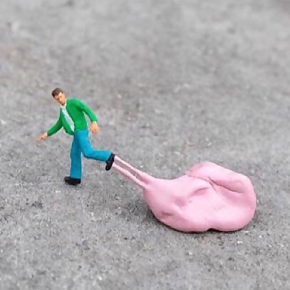 Slinkachu