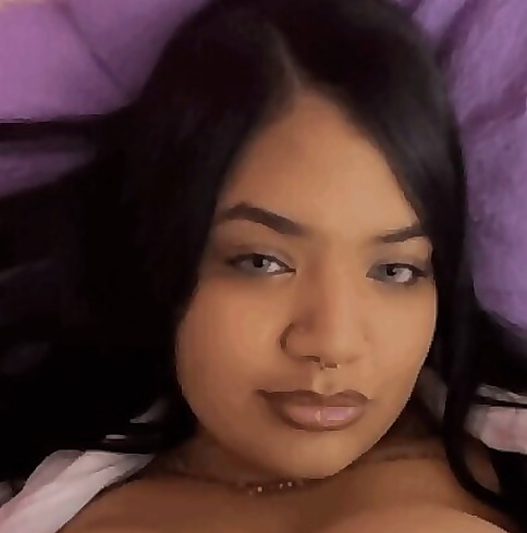 Busty Latina BBW